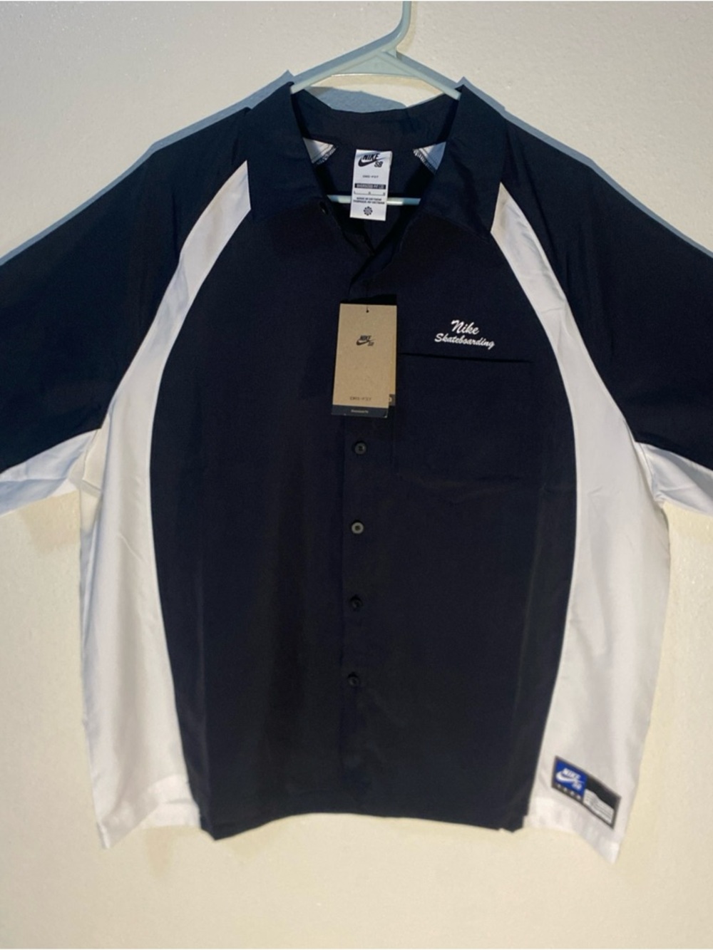 Nike SB Dri-FIT Woven Short Sleeve Bowler Shirt Black Oversized Men's Large